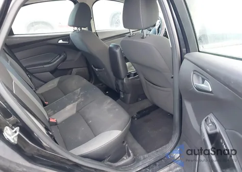 2013 Ford Focus Se z USA, uszkodzony, nr VIN 1FADP3K24DL312474